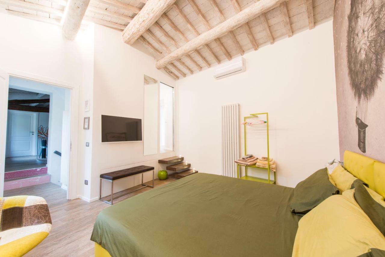 Fonte Gaia Experience Bed & Breakfast Siena Exterior photo